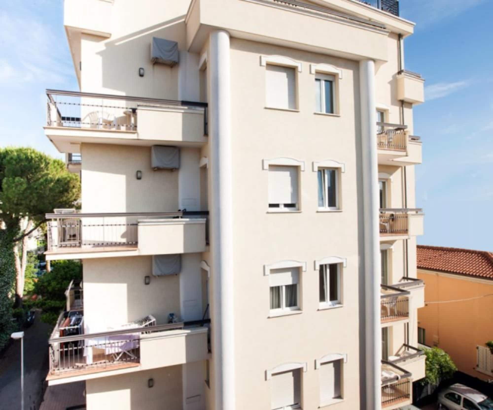ريميني Residence Fellini المظهر الخارجي الصورة